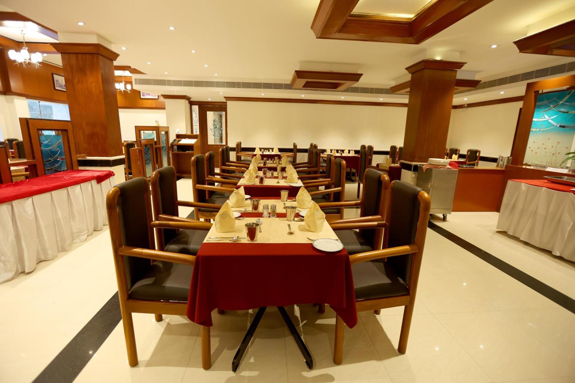 מלון Tiruchirappalli Breeze Residency מראה חיצוני תמונה